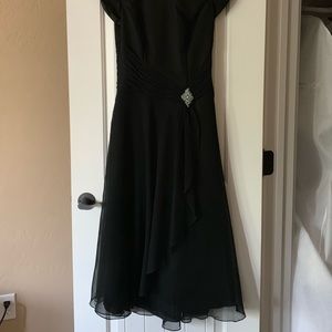 Black Semi-Formal Midi Dress